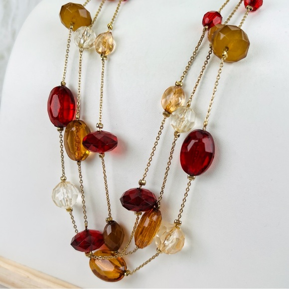 Pretty multi strand, red, clear and orange costume necklace - Picture 5 of 8